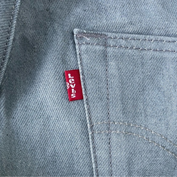 Mens Levi's (Already Shrunk) Shrink To Fit Jeans - Picture 9 of 12
